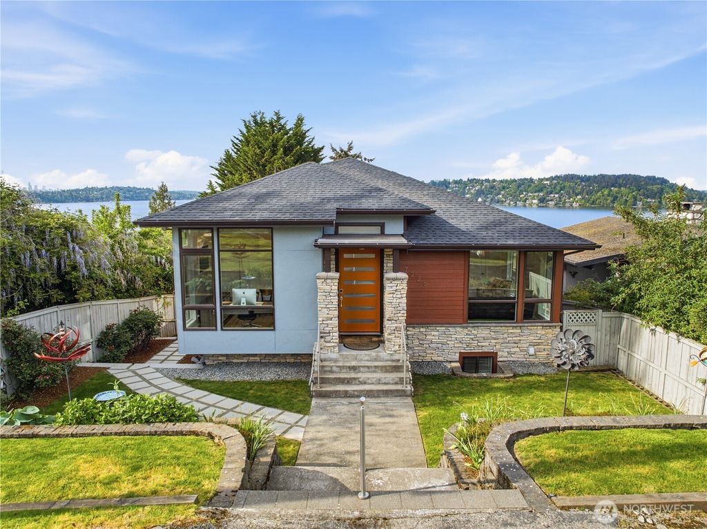 Photo of 7226 S Ryan Street, Seattle, WA 98178 (MLS # 2521289)