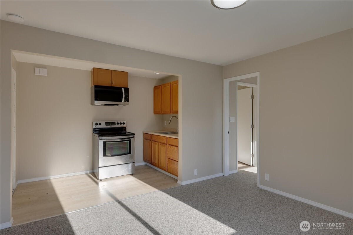 150 Hardie Avenue SW 1-6