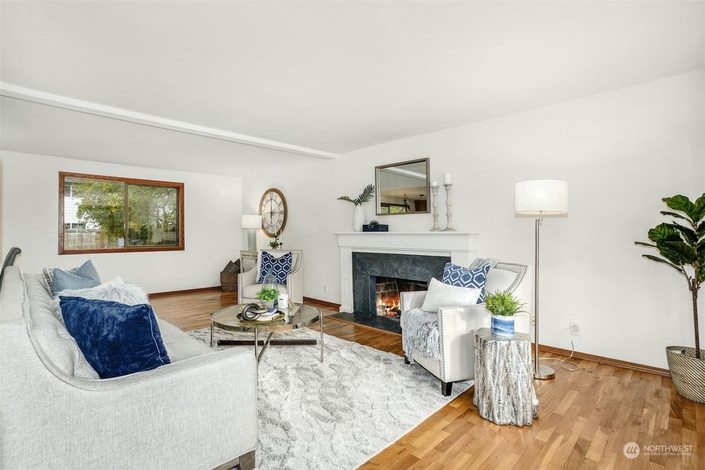 Photo of 632 NW 182nd Street, Shoreline, WA 98177 (MLS # 2026475)