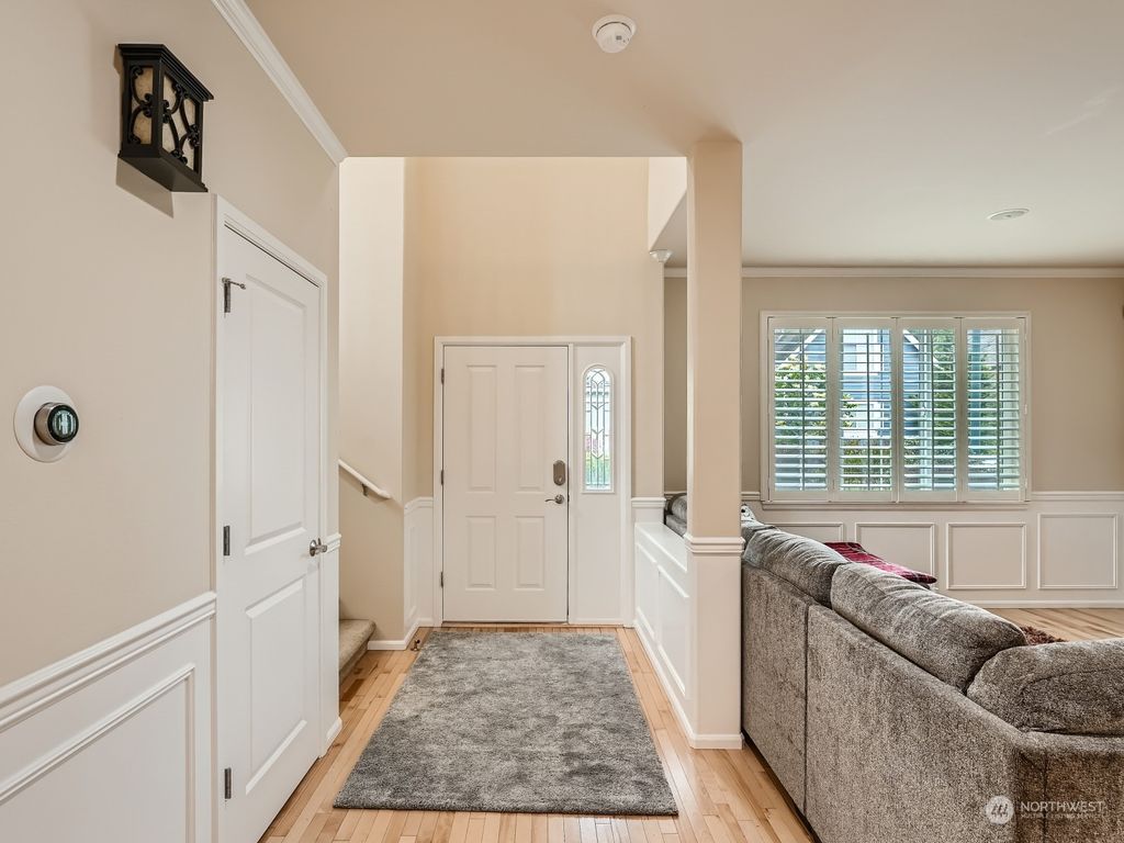 Photo of 16931 166th Place SE, Renton, WA 98058 (MLS # 2130410)