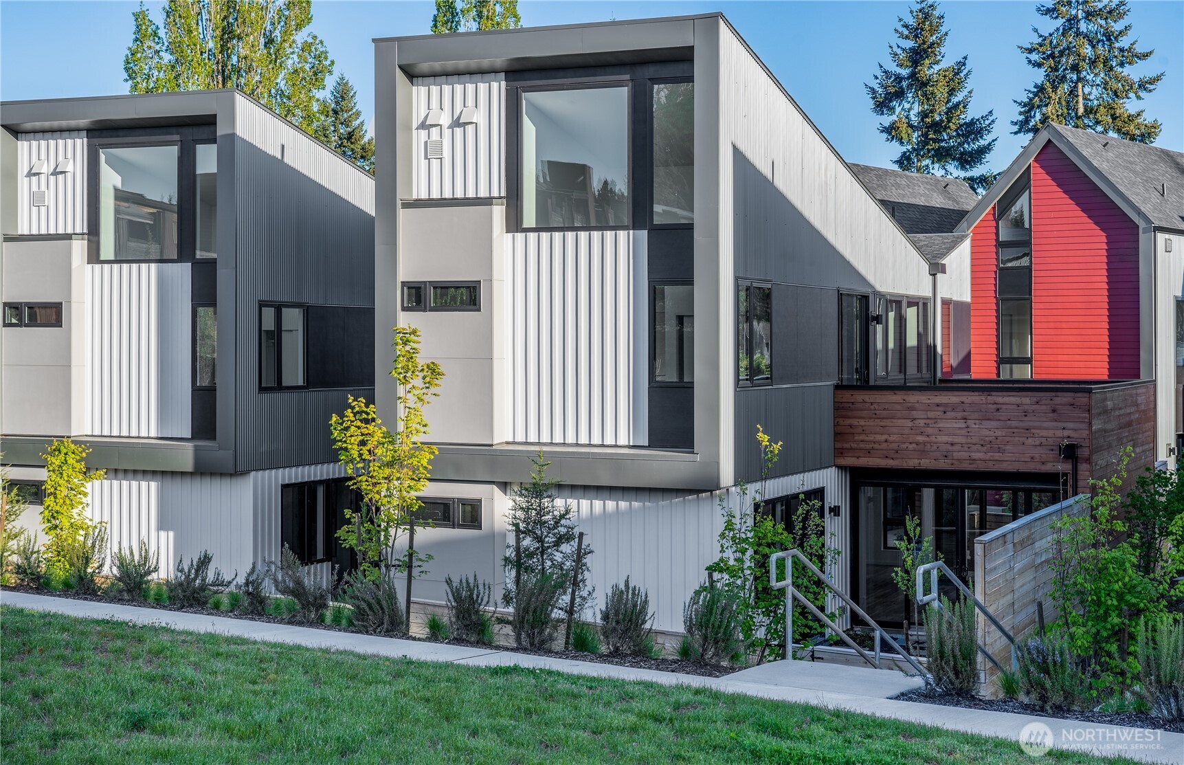 224 Canopy Path NW