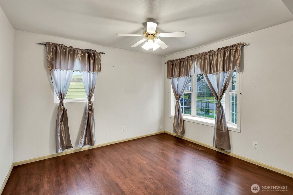 Photo of 6423 S Montgomery Street, Tacoma, WA 98409 (MLS # 2478336)