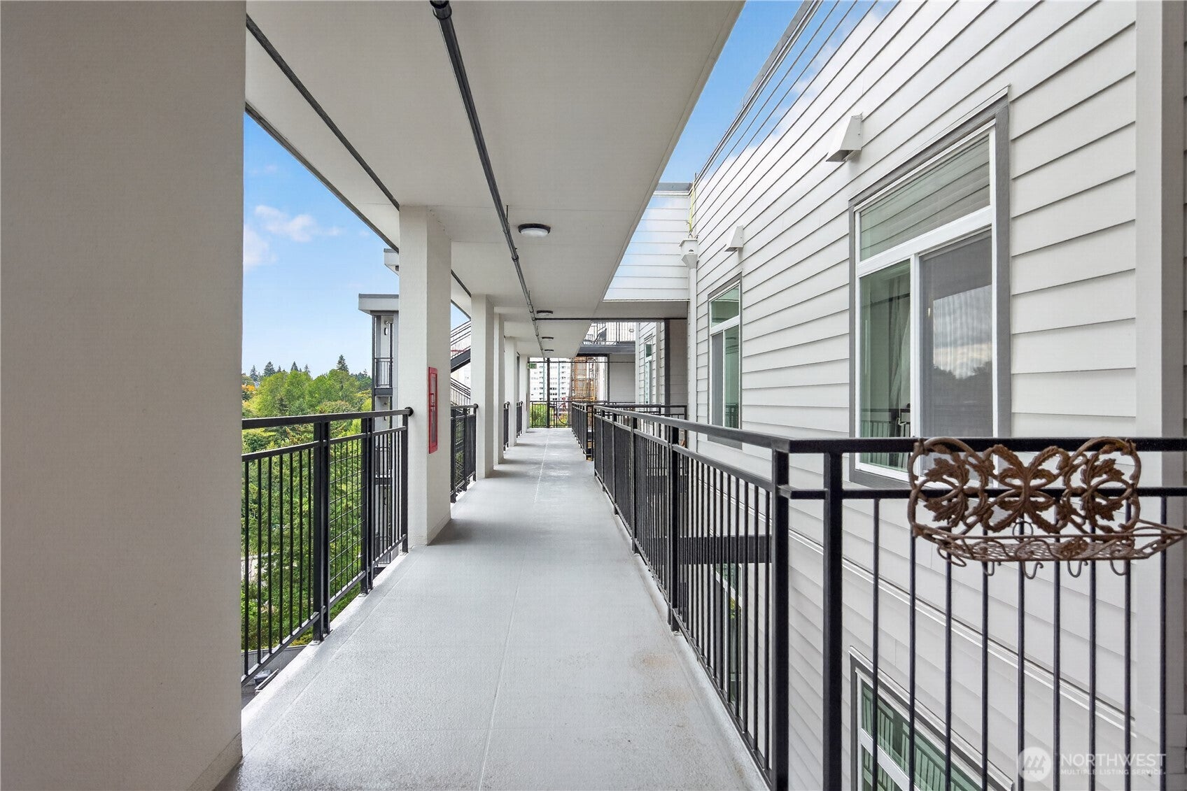 320 E 32nd Street 505