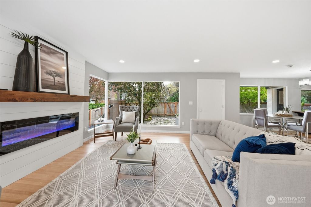 Photo of 10726 Sand Point Way Way NE #A, Seattle, WA 98125 (MLS # 2511618)