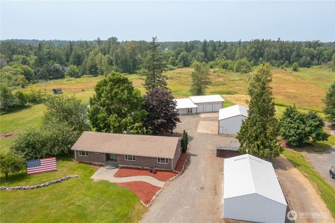 Photo of 5539 Noon Road, Bellingham, WA 98226 (MLS # 2398141)