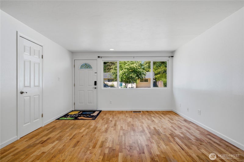 1344 NE 164th Place