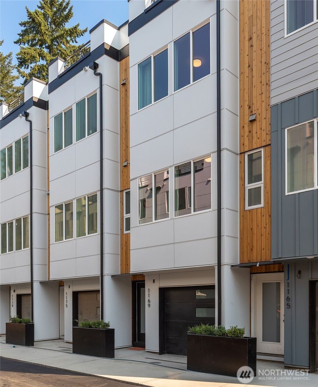 Photo of 1182 129th Court NE, Bellevue, WA 98005 (MLS # 2455353)