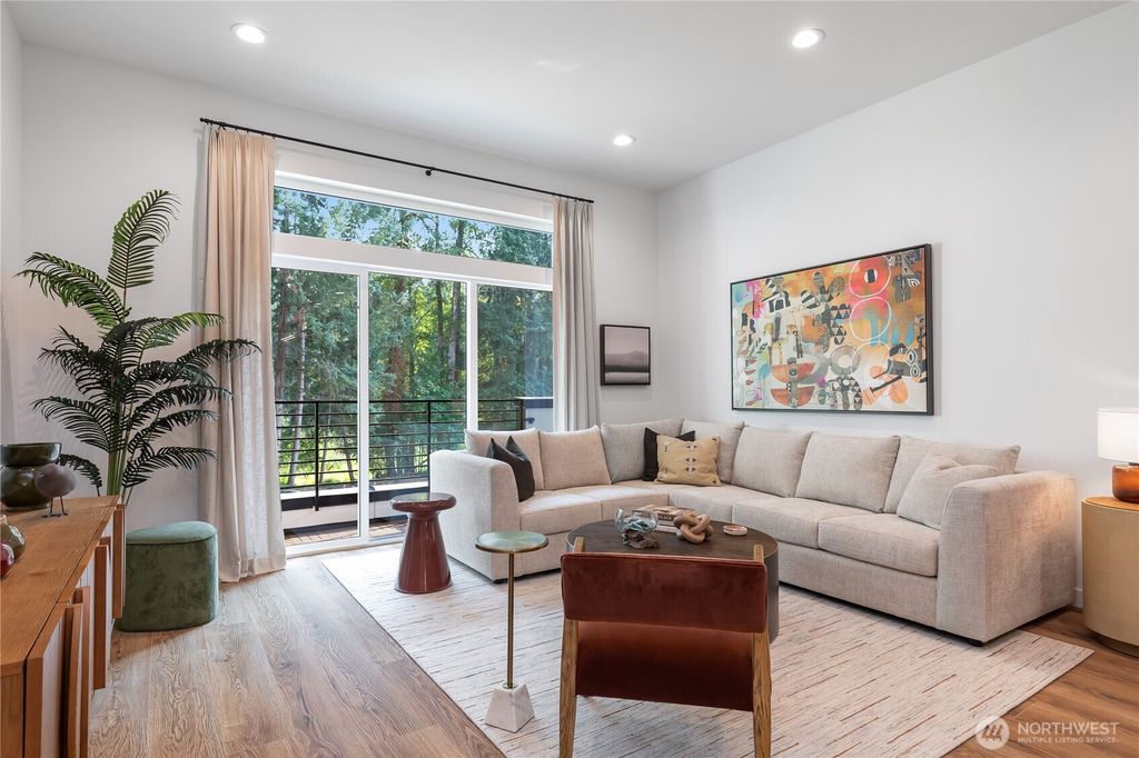 Photo of 1182 129th Court NE, Bellevue, WA 98005 (MLS # 2455353)