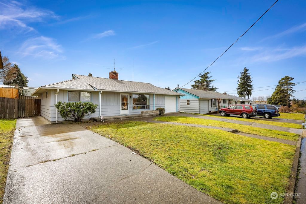 Photo of 6039 S 118th Place, Seattle, WA 98178 (MLS # 2212007)