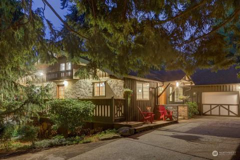 Photo of 16069 Dayton Avenue N, Shoreline, WA 98133 (MLS # 2150918)