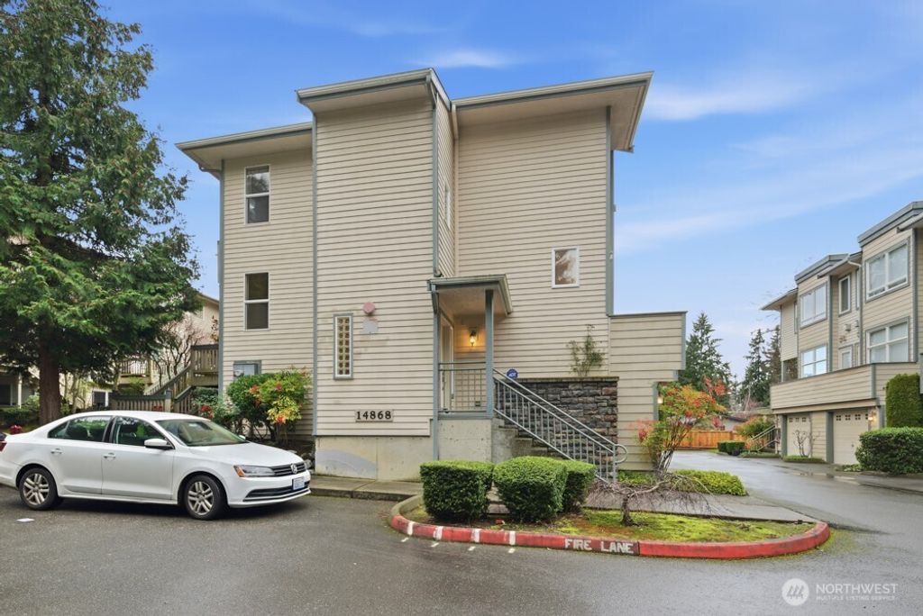 Photo of 14868 SE 16th Street #7, Bellevue, WA 98007 (MLS # 2459736)