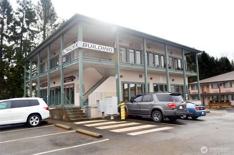 Photo of 1621 Freeway Drive, Mount Vernon, WA 98273 (MLS # 2379823)