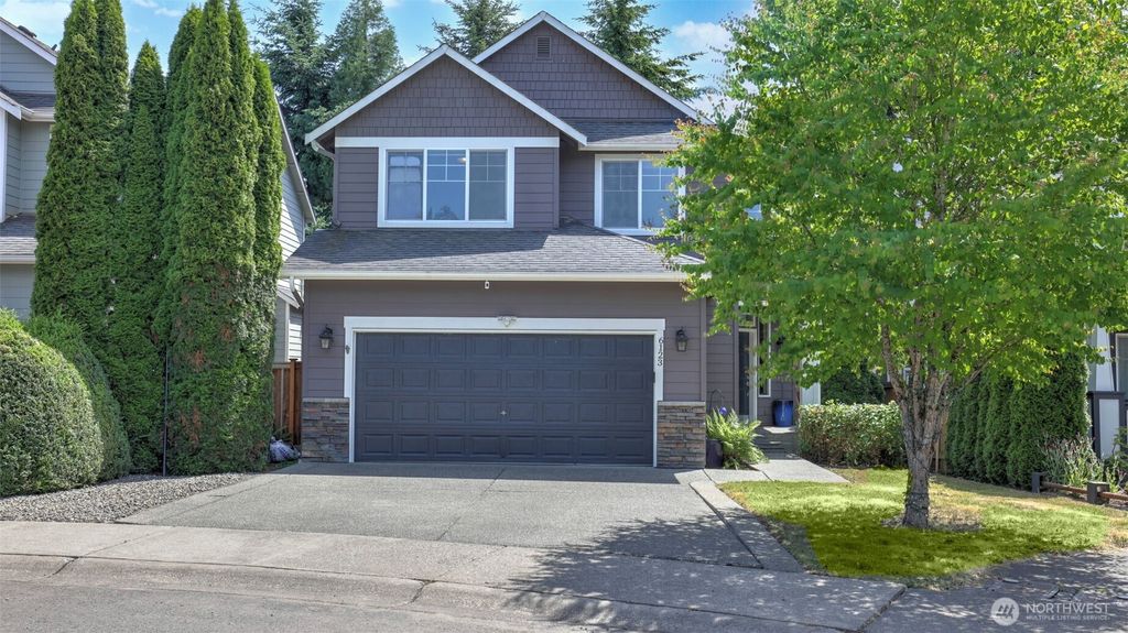 Photo of 6123 SE 3rd Place, Renton, WA 98059 (MLS # 2390102)