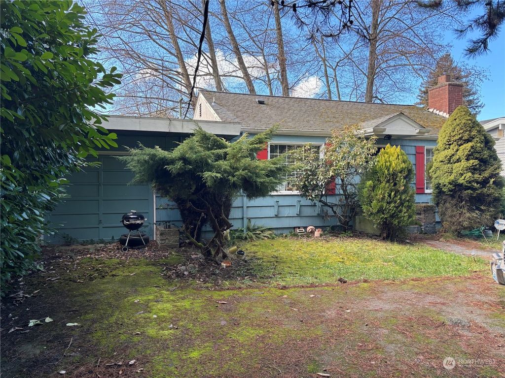 Photo of 9641 12th Avenue SW, Seattle, WA 98106 (MLS # 2330669)