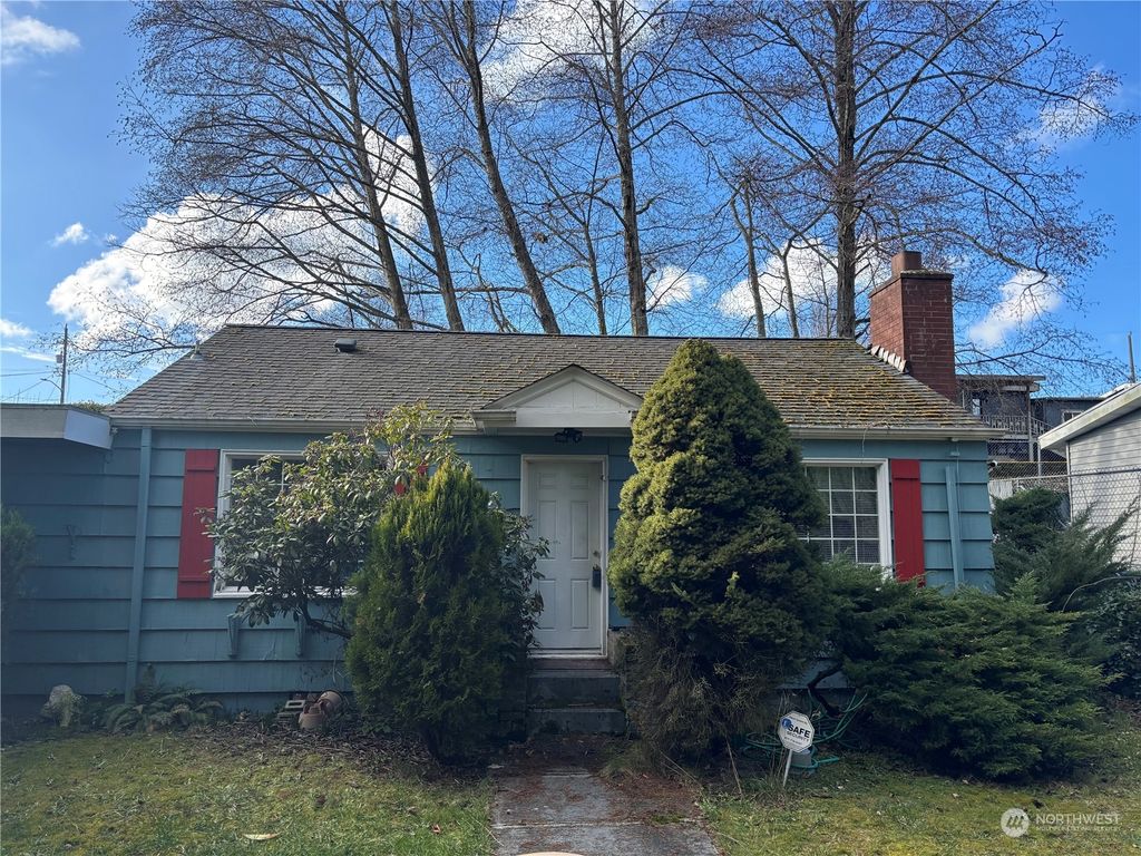 Photo of 9641 12th Avenue SW, Seattle, WA 98106 (MLS # 2330669)