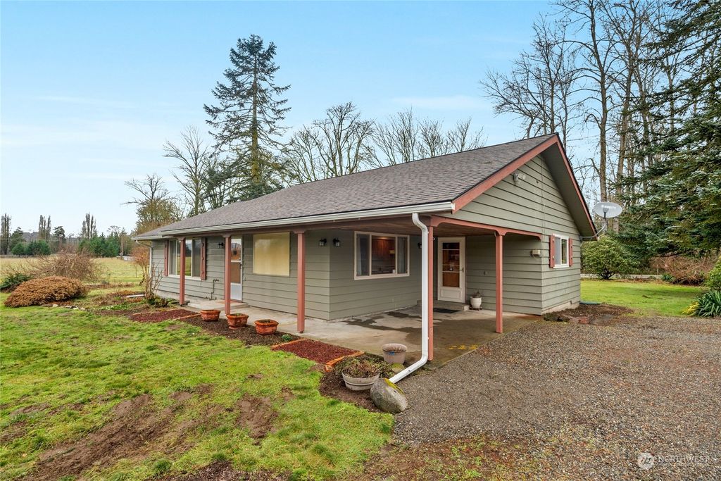Photo of 19826 Ben Howard Road, Monroe, WA 98272 (MLS # 2194573)