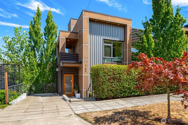 1754 Valentine Place S, Seattle