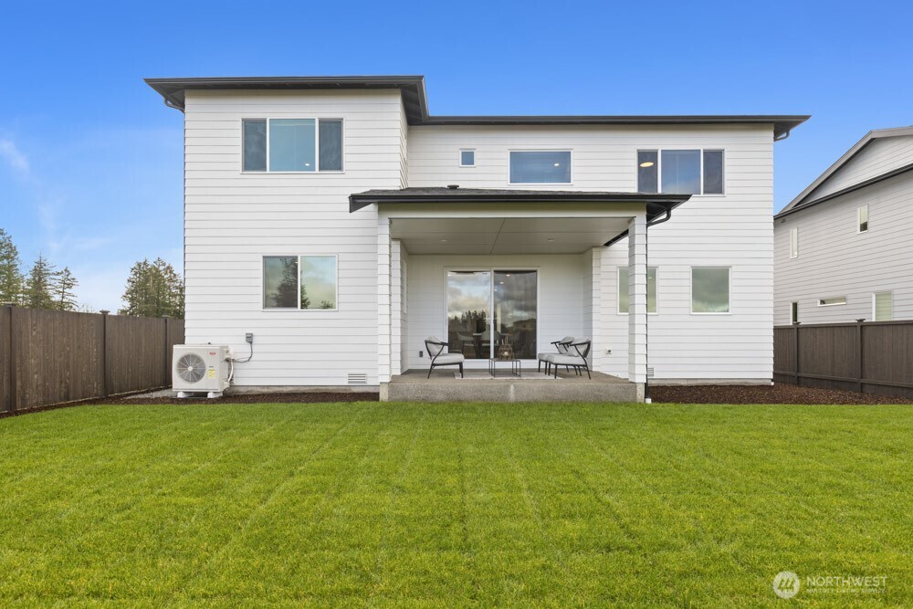 13883 16th Avenue E 93