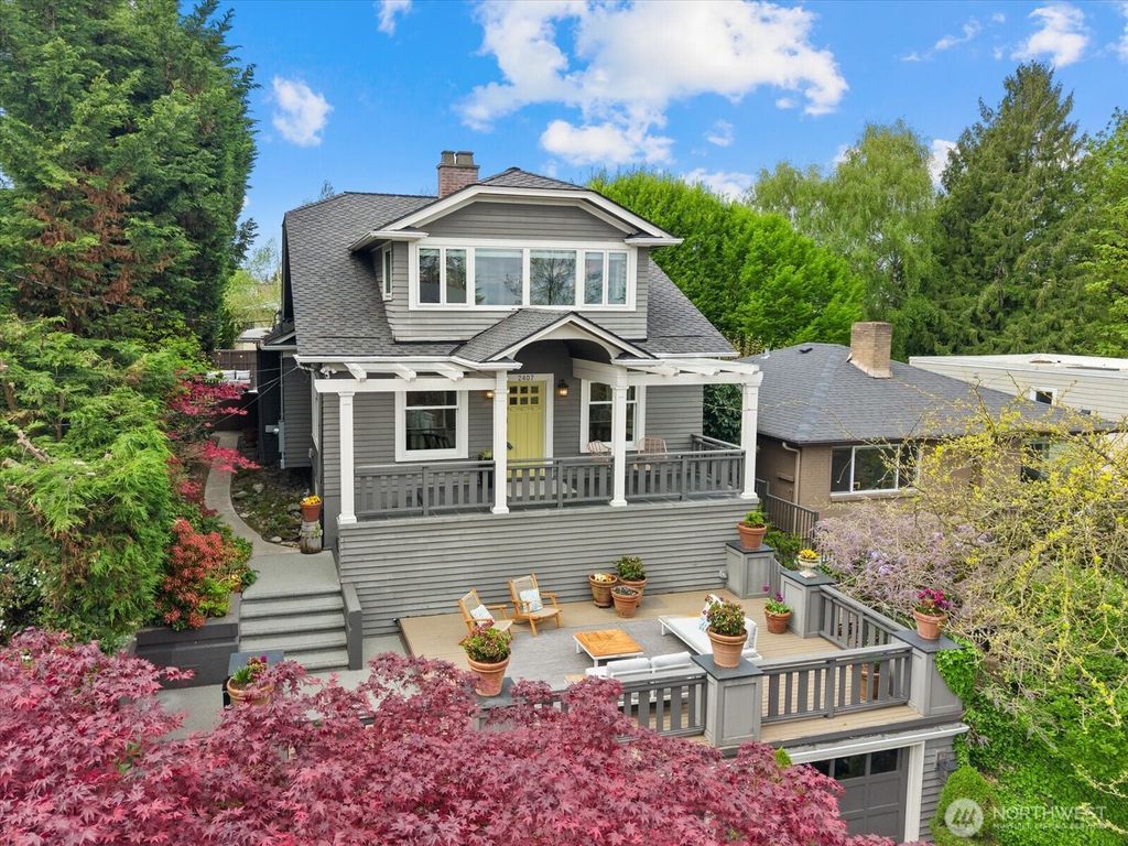 Photo of 2407 11th Avenue E, Seattle, WA 98102 (MLS # 2510905)