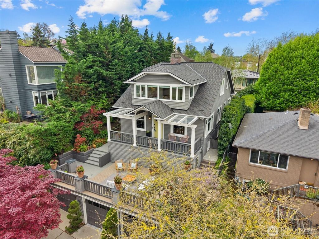 Photo of 2407 11th Avenue E, Seattle, WA 98102 (MLS # 2510905)