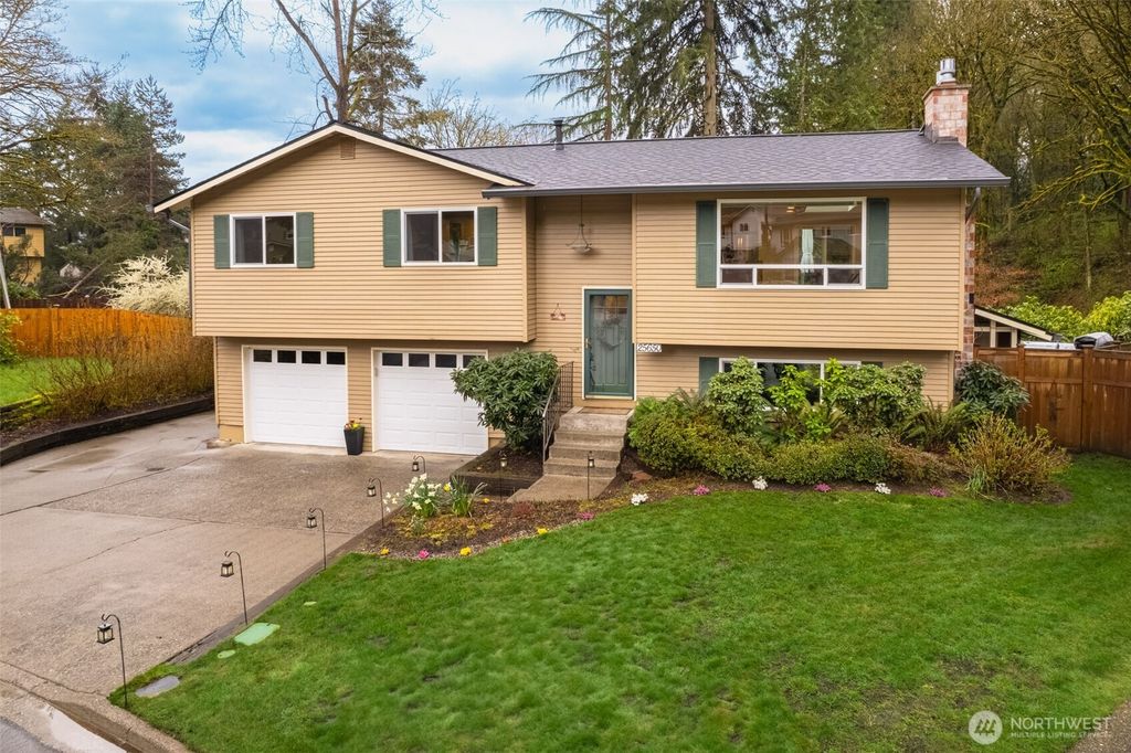 Photo of 25650 44th Avenue S, Kent, WA 98032 (MLS # 2498158)