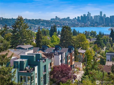 3852 Carr Place N Seattle WA 98103