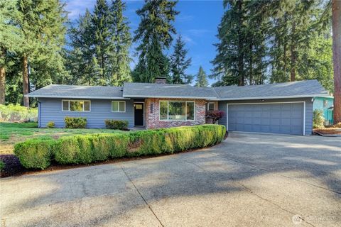 Photo of 2203 NE Landover Drive, Vancouver, WA 98684 (MLS # 2418509)