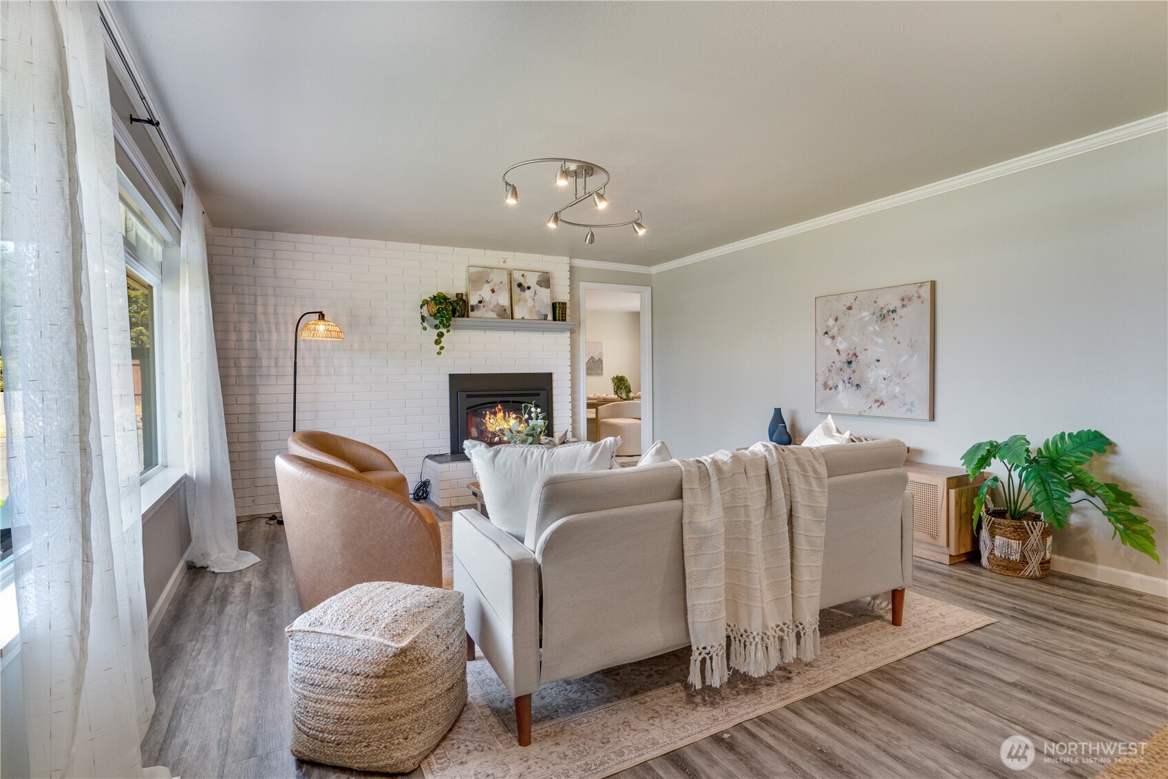 8802 41st Street W
