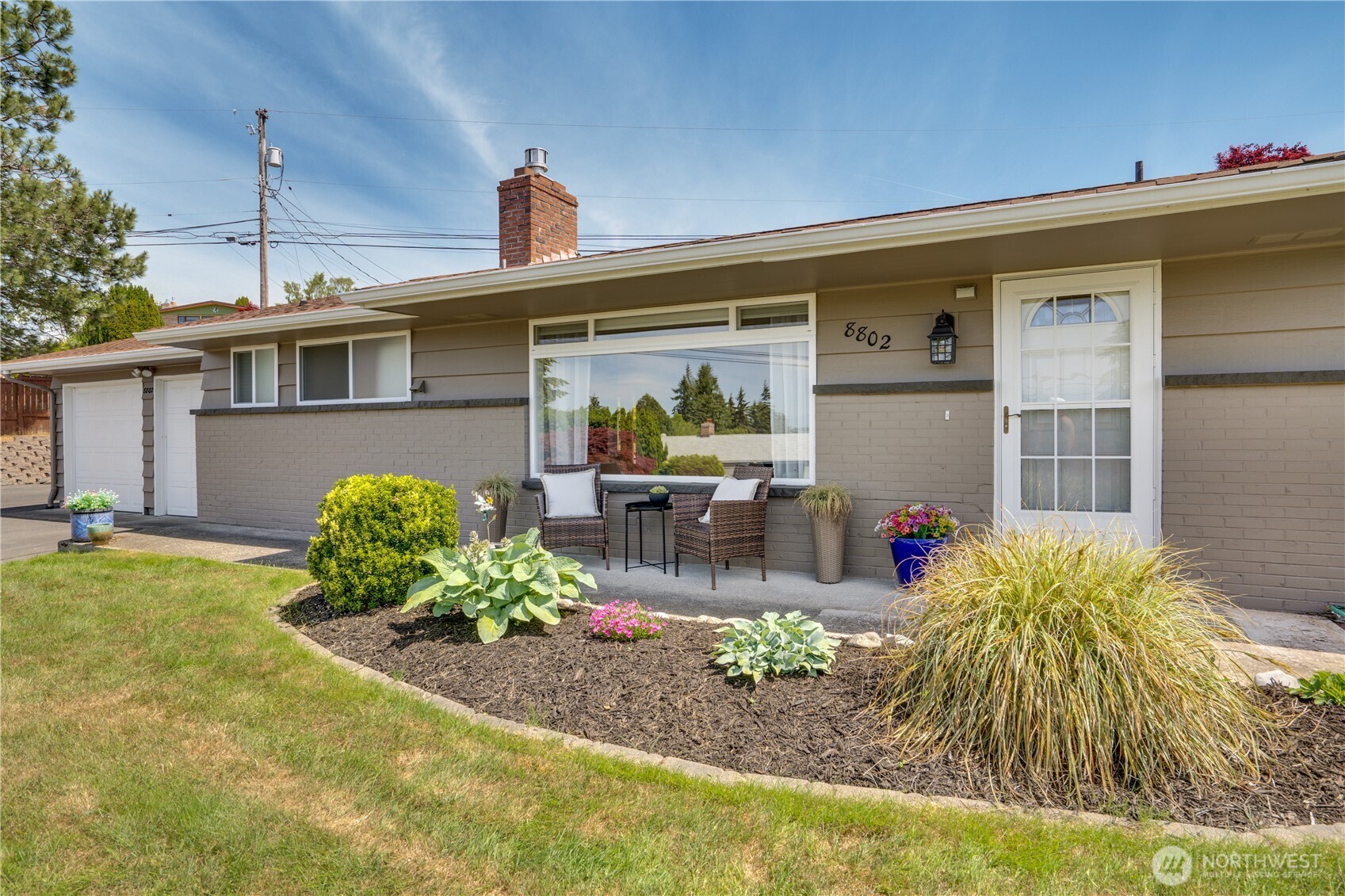 8802 41st Street W