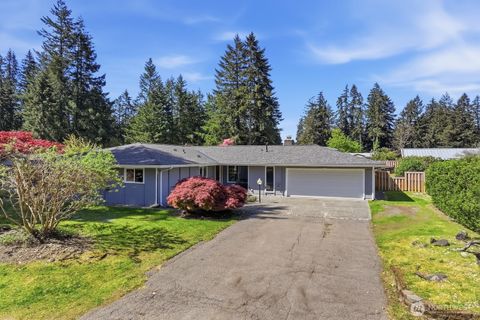 Photo of 14563 167th Place SE, Renton, WA 98059 (MLS # 2514158)