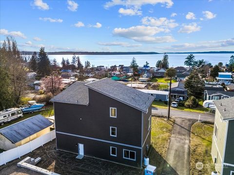 A home in Camano Island