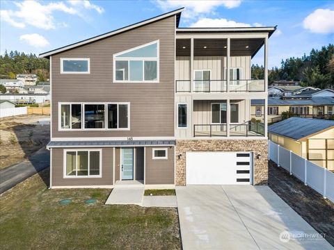 A home in Camano Island