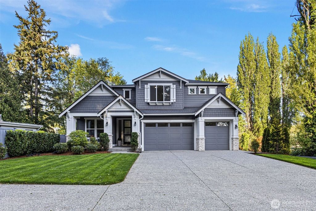 Photo of 24227 Meridian Avenue S, Bothell, WA 98021 (MLS # 2371942)