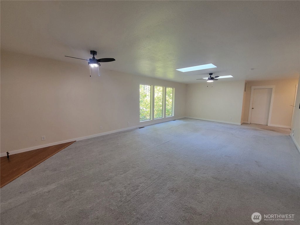 Photo of 111 NE Briggadun Drive, Belfair, WA 98528 (MLS # 2541131)