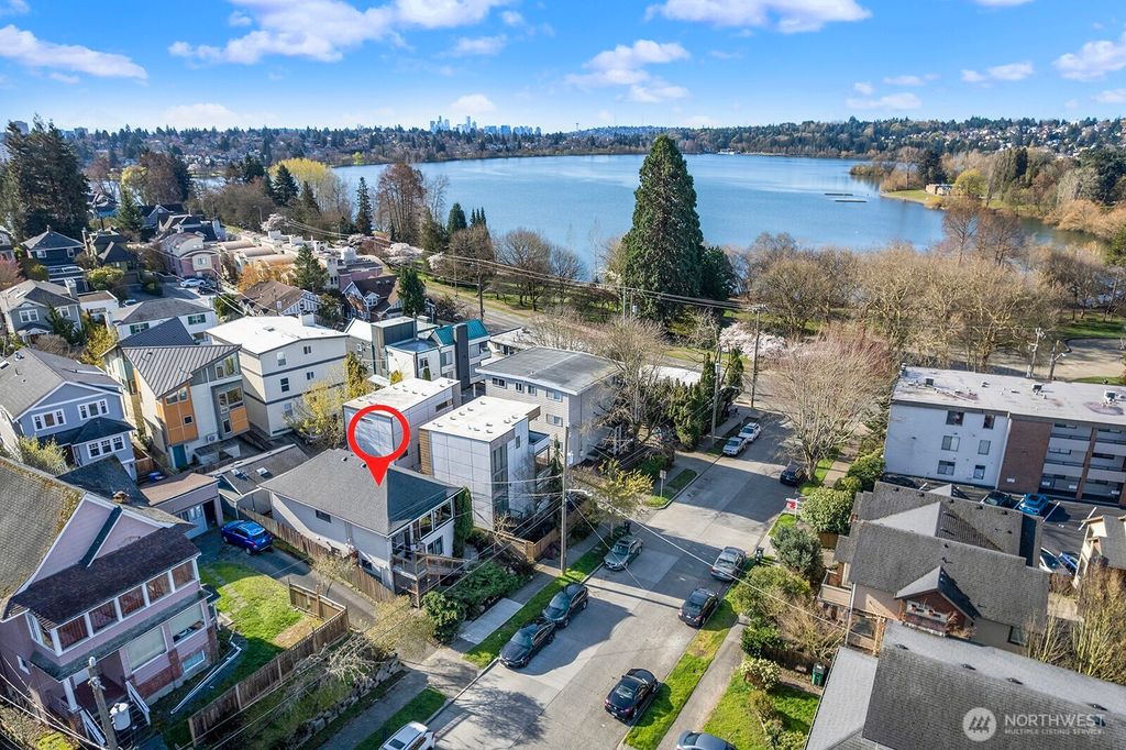 Photo of 7818 Stroud Avenue N, Seattle, WA 98103 (MLS # 2498499)