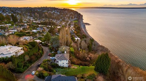 1932 NW Blue Ridge Drive Seattle WA 98177