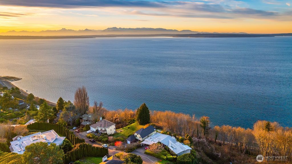 Photo of 1932 NW Blue Ridge Drive, Seattle, WA 98177 (MLS # 2472763)