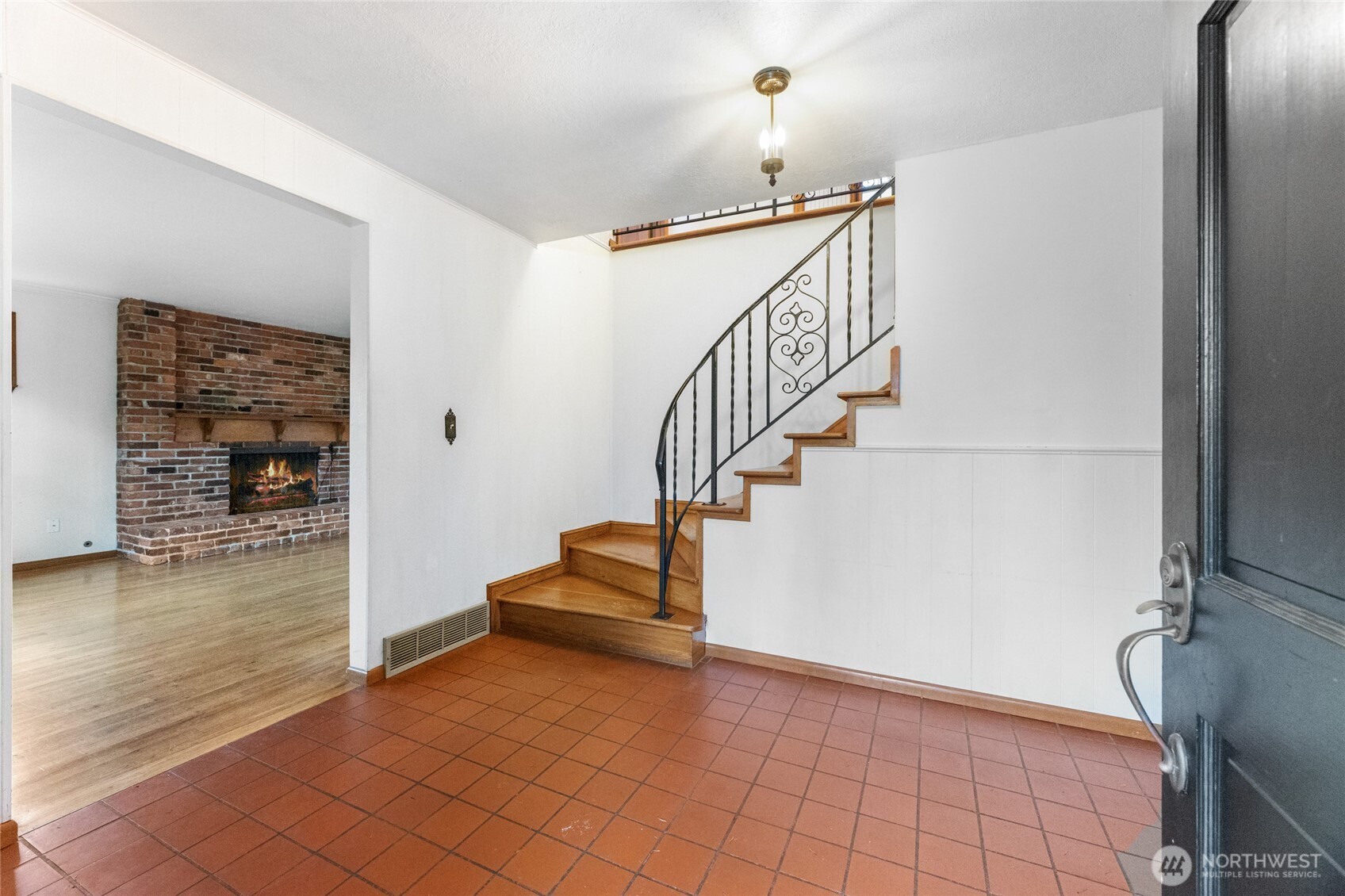 10919 101st Avenue SW