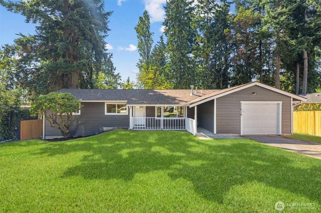 Photo of 31019 7th Avenue SW, Federal Way, WA 98023 (MLS # 2420863)
