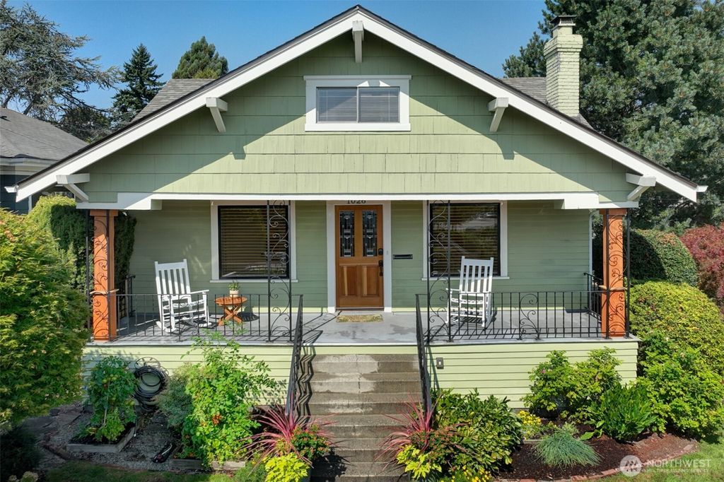 Photo of 1026 N 48th Street, Seattle, WA 98103 (MLS # 2428647)