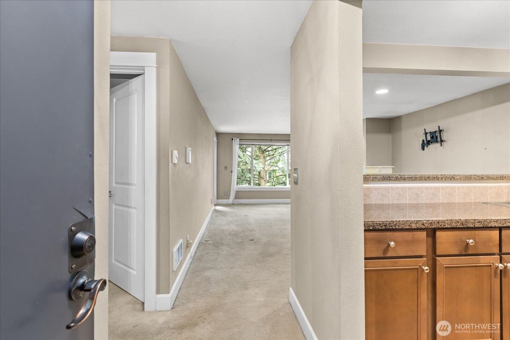 Photo of 300 N 130th Street #2302, Seattle, WA 98133 (MLS # 2511691)