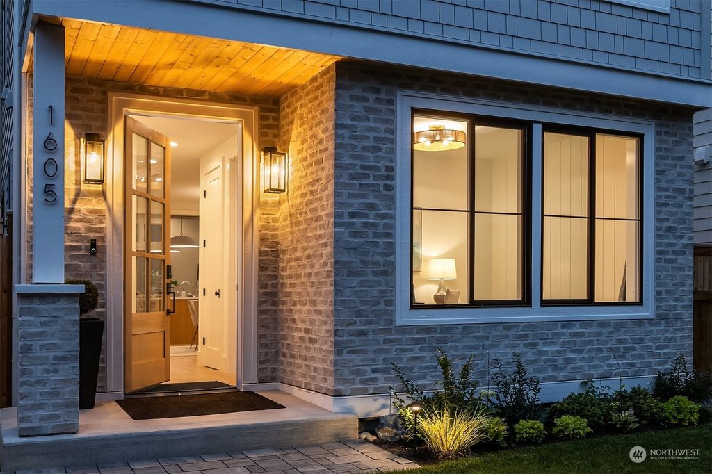 Photo of 1605 1st Avenue W, Seattle, WA 98119 (MLS # 2160960)