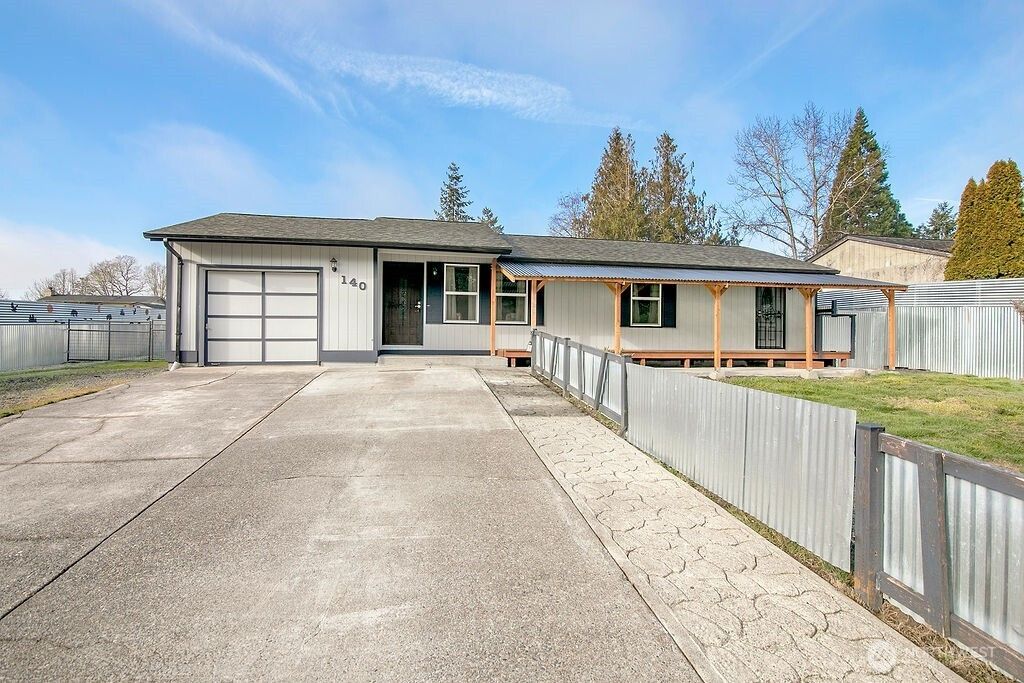 Photo of 140 Rogers Road, Silverlake, WA 98645 (MLS # 2470409)