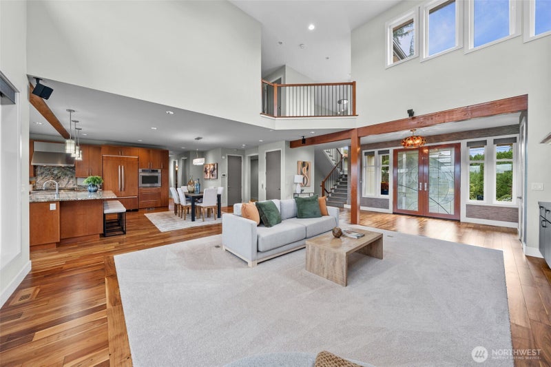 19611 Military Road S