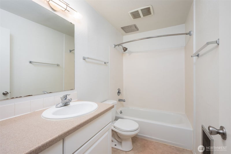 34 W Cremona Street