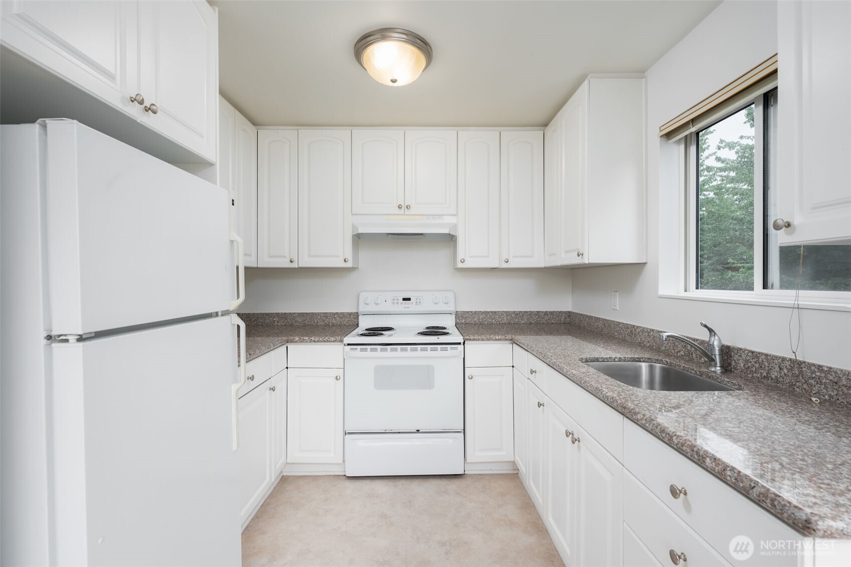 34 W Cremona Street