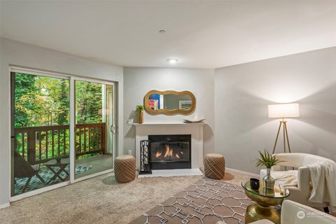 3800 NE Sunset Boulevard Unit E-202, Renton, WA 98056 - MLS#: 2304760