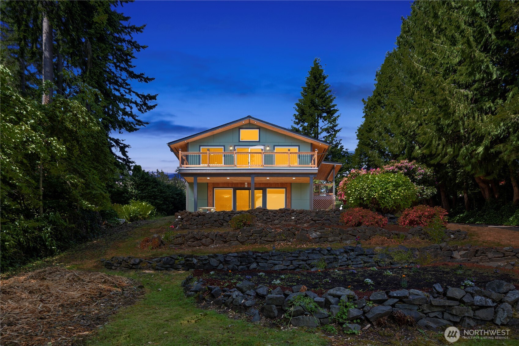 1313 Colchester Drive SE