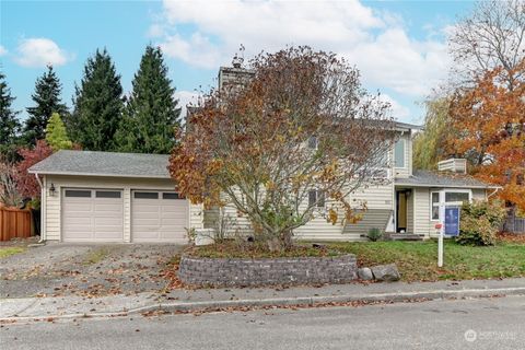 Photo of 915 94th Street SE, Everett, WA 98208 (MLS # 2178070)