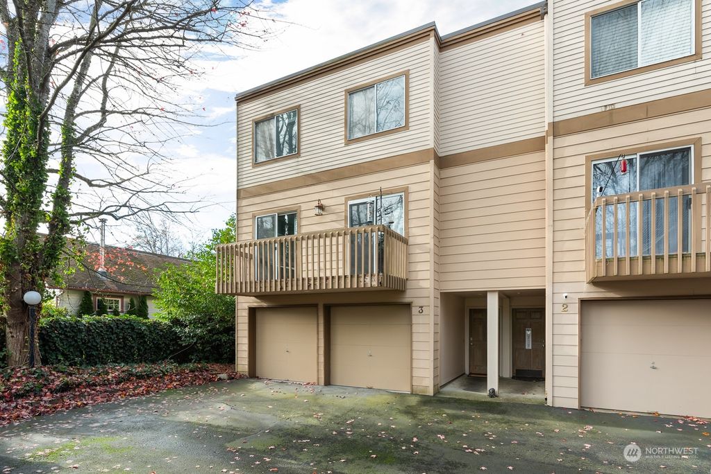 Photo of 16820 6th Avenue W #A3, Lynnwood, WA 98037 (MLS # 2308468)